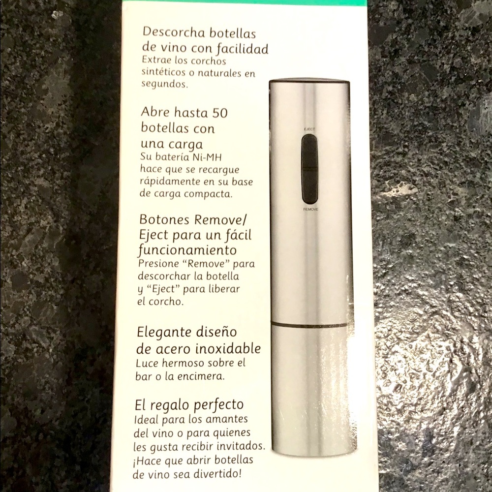 Cuisinart. Electric wine opener